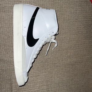 Blazers size 9.5